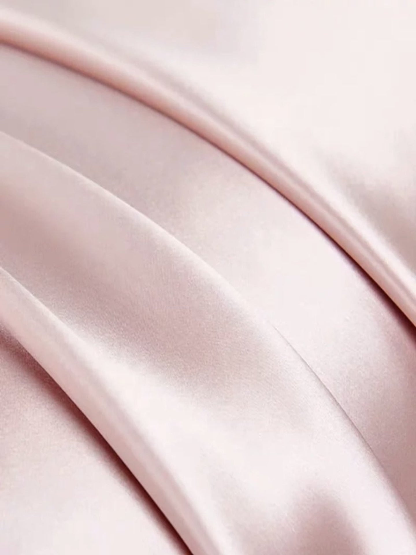 Adrianna Silk Pillowcase